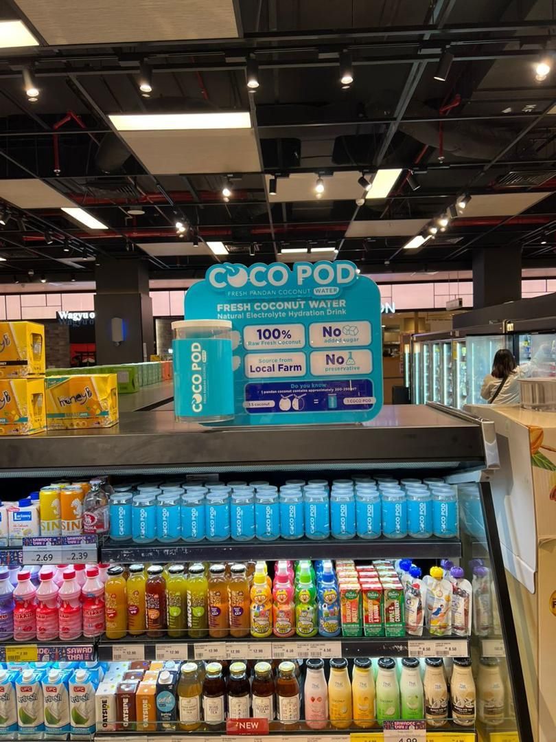 Cocopod chiller display in a supermarket